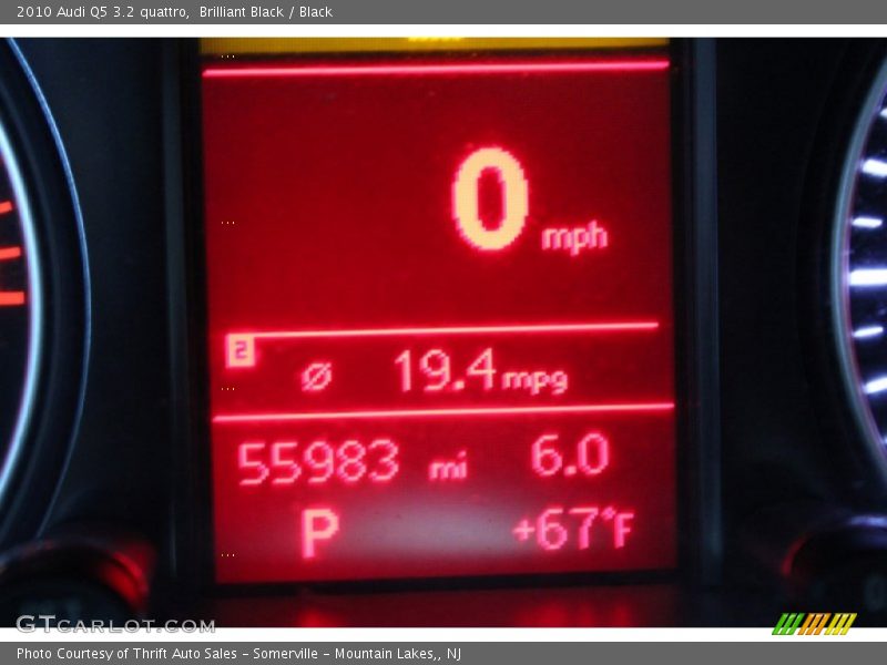 Brilliant Black / Black 2010 Audi Q5 3.2 quattro