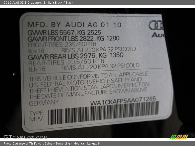 Brilliant Black / Black 2010 Audi Q5 3.2 quattro
