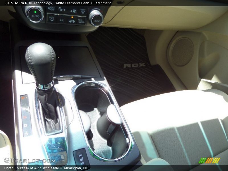 White Diamond Pearl / Parchment 2015 Acura RDX Technology