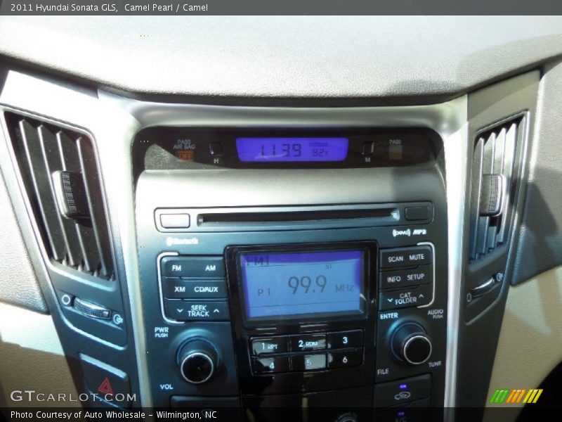 Camel Pearl / Camel 2011 Hyundai Sonata GLS