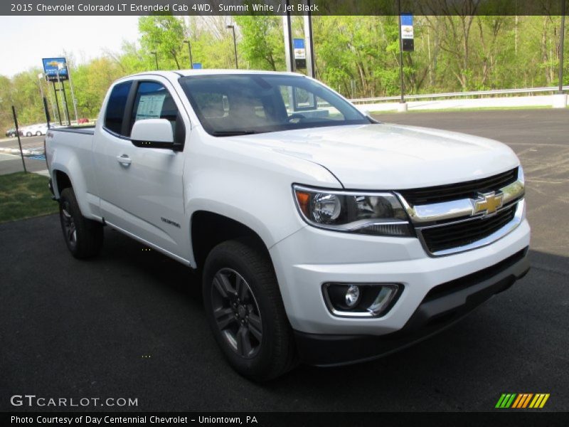 Front 3/4 View of 2015 Colorado LT Extended Cab 4WD