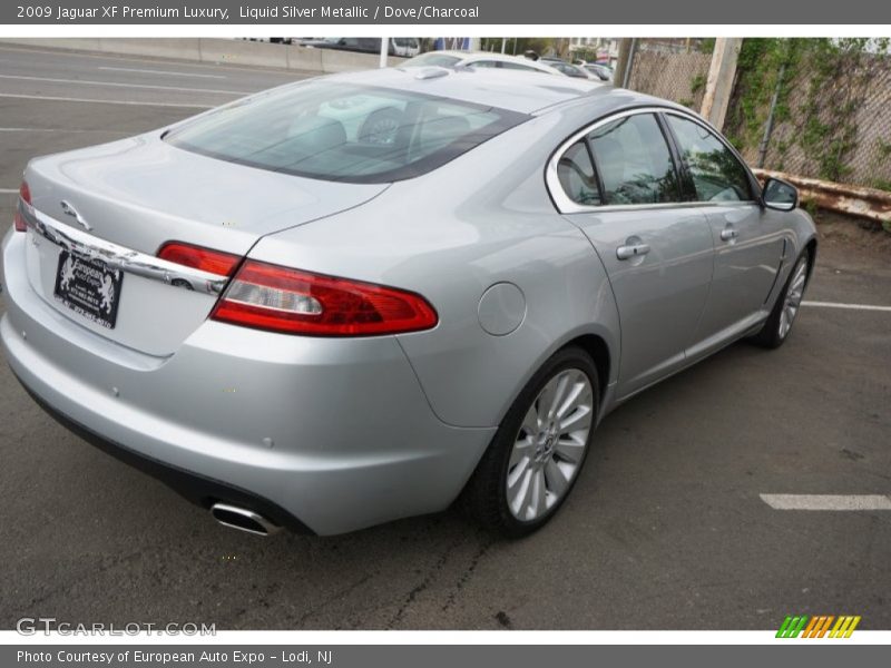 Liquid Silver Metallic / Dove/Charcoal 2009 Jaguar XF Premium Luxury