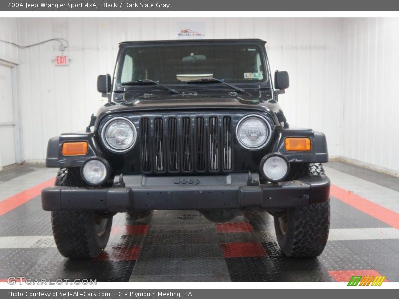 Black / Dark Slate Gray 2004 Jeep Wrangler Sport 4x4