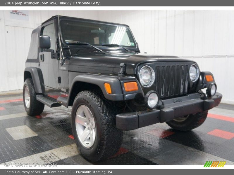 Black / Dark Slate Gray 2004 Jeep Wrangler Sport 4x4