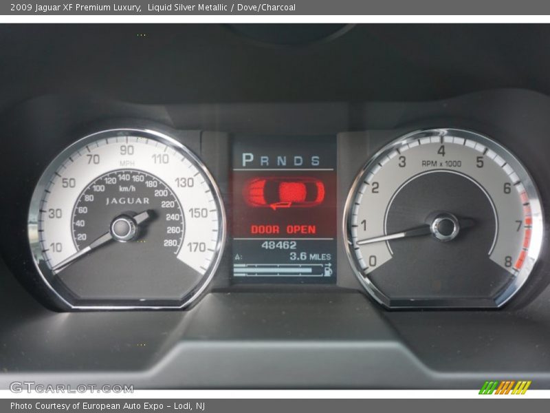Liquid Silver Metallic / Dove/Charcoal 2009 Jaguar XF Premium Luxury
