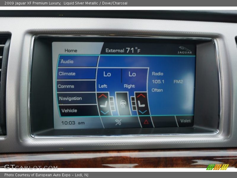 Liquid Silver Metallic / Dove/Charcoal 2009 Jaguar XF Premium Luxury