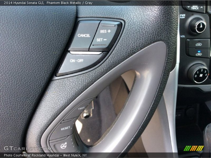Phantom Black Metallic / Gray 2014 Hyundai Sonata GLS