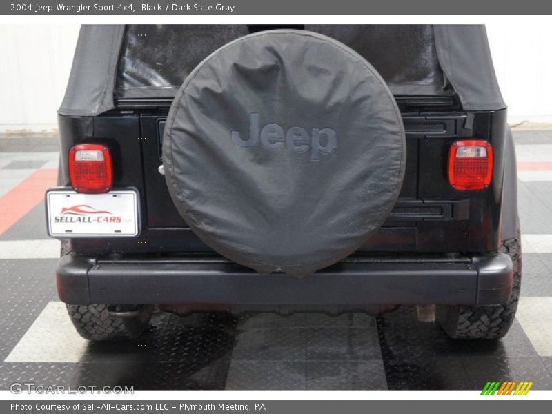 Black / Dark Slate Gray 2004 Jeep Wrangler Sport 4x4