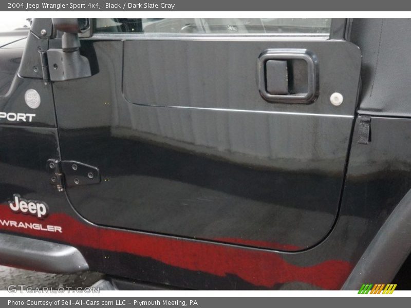 Black / Dark Slate Gray 2004 Jeep Wrangler Sport 4x4