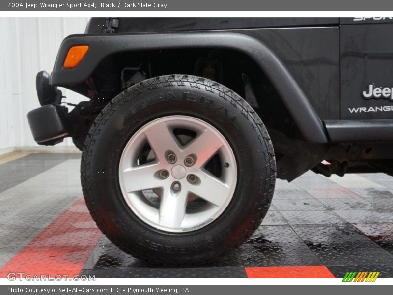 Black / Dark Slate Gray 2004 Jeep Wrangler Sport 4x4