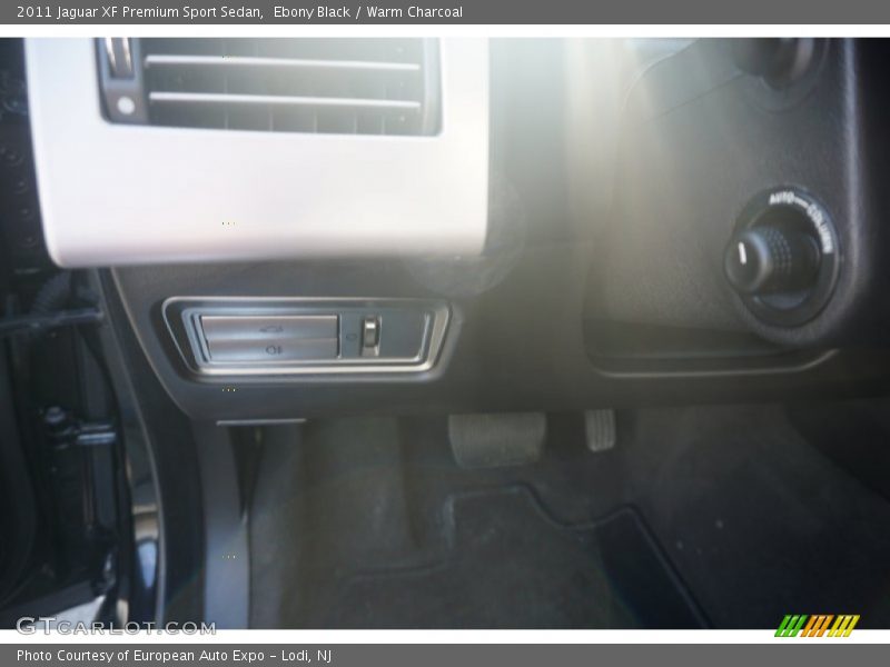 Ebony Black / Warm Charcoal 2011 Jaguar XF Premium Sport Sedan