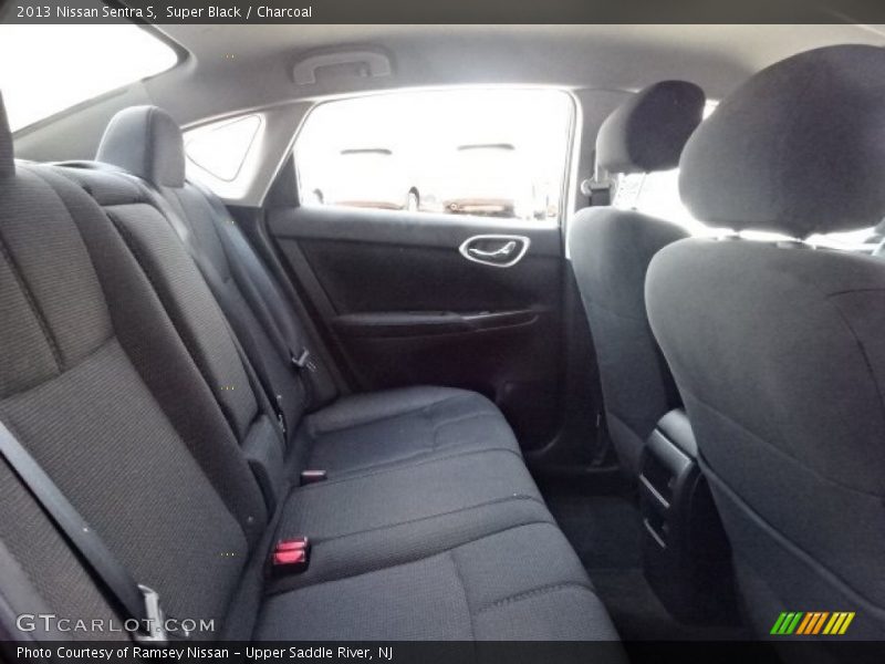 Super Black / Charcoal 2013 Nissan Sentra S