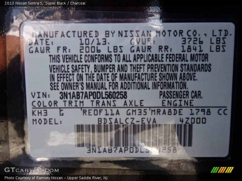 Super Black / Charcoal 2013 Nissan Sentra S