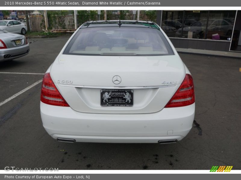 Diamond White Metallic / Cashmere/Savanna 2010 Mercedes-Benz S 550 4Matic Sedan