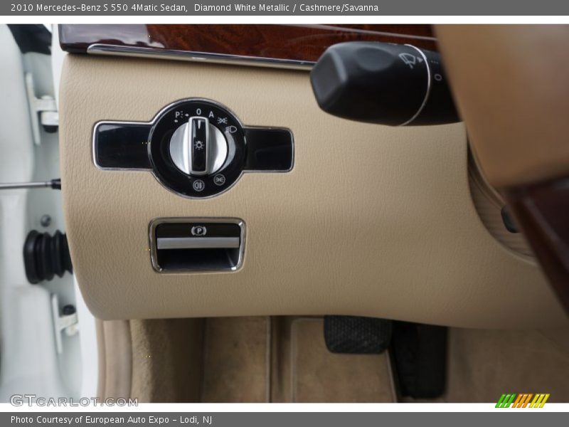 Diamond White Metallic / Cashmere/Savanna 2010 Mercedes-Benz S 550 4Matic Sedan