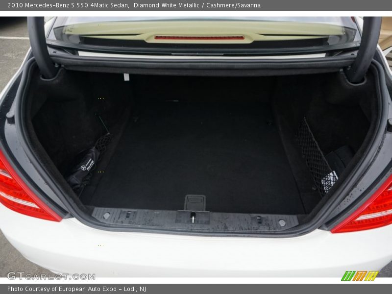 Diamond White Metallic / Cashmere/Savanna 2010 Mercedes-Benz S 550 4Matic Sedan