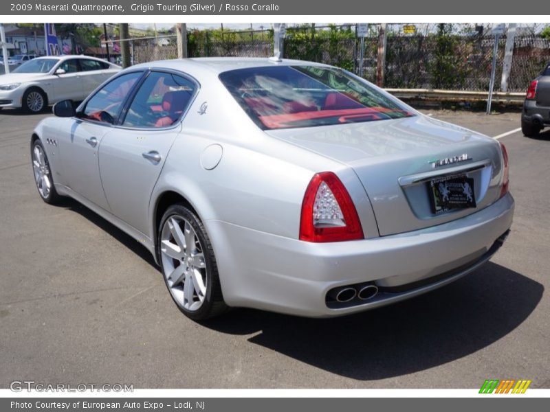 Grigio Touring (Silver) / Rosso Corallo 2009 Maserati Quattroporte