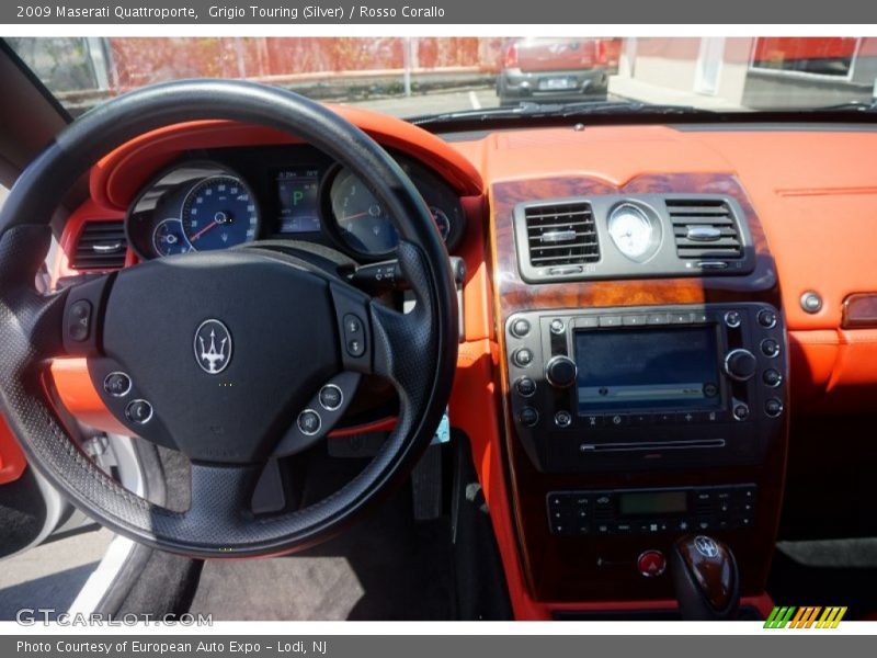 Grigio Touring (Silver) / Rosso Corallo 2009 Maserati Quattroporte