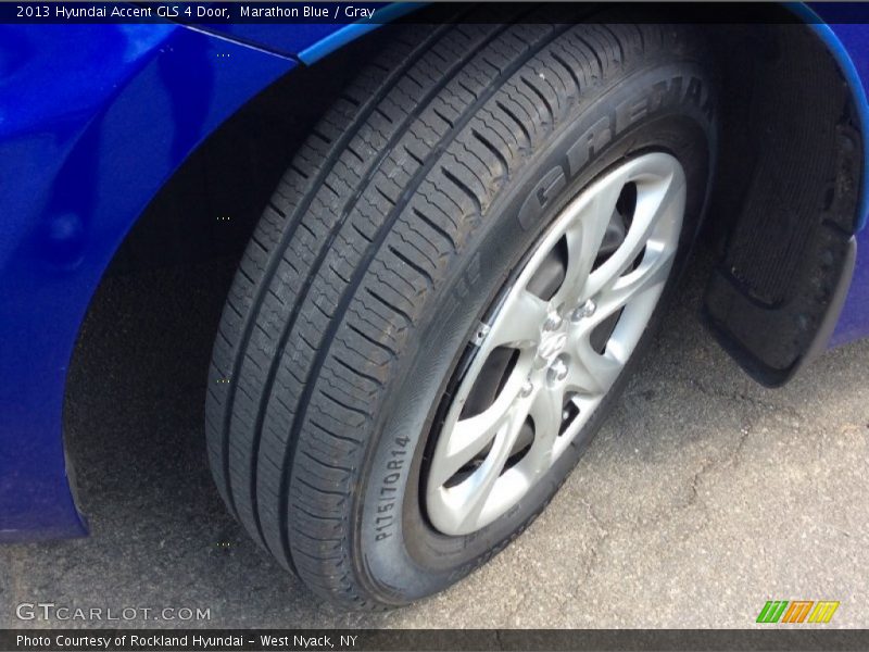 Marathon Blue / Gray 2013 Hyundai Accent GLS 4 Door