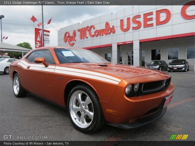 Toxic Orange Pearl / Dark Slate Gray 2011 Dodge Challenger R/T Classic