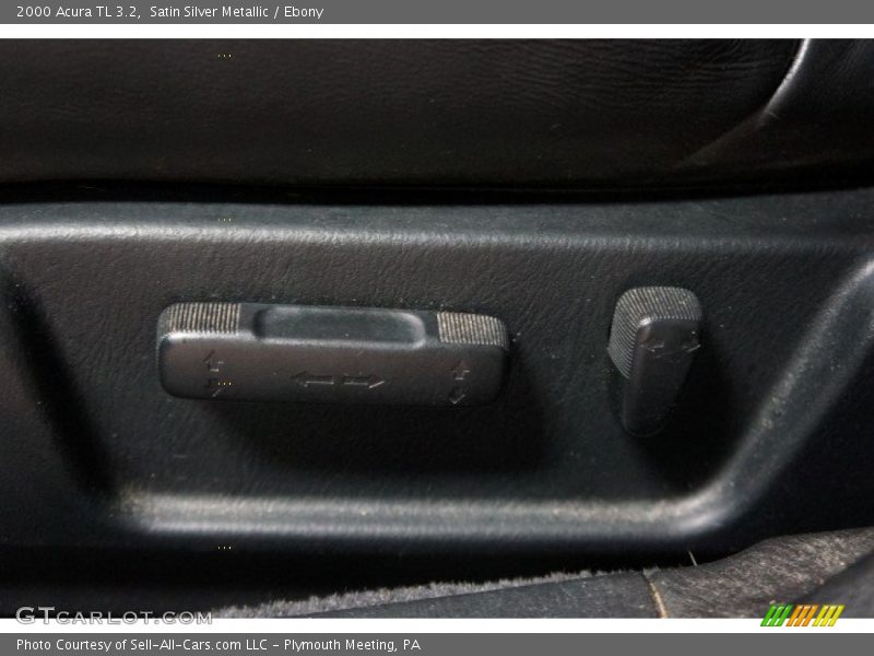 Satin Silver Metallic / Ebony 2000 Acura TL 3.2