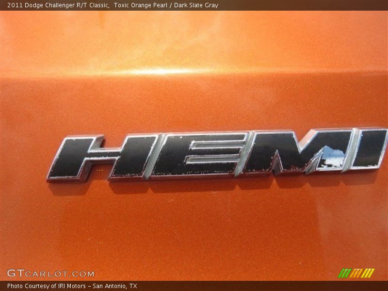 Toxic Orange Pearl / Dark Slate Gray 2011 Dodge Challenger R/T Classic