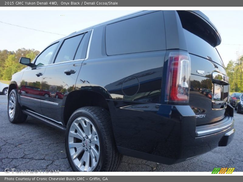Onyx Black / Denali Cocoa/Shale 2015 GMC Yukon Denali 4WD