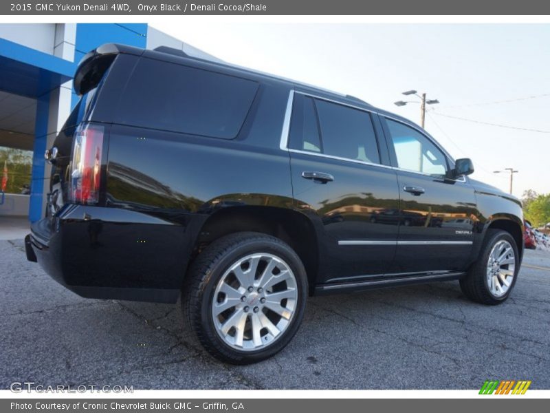 Onyx Black / Denali Cocoa/Shale 2015 GMC Yukon Denali 4WD