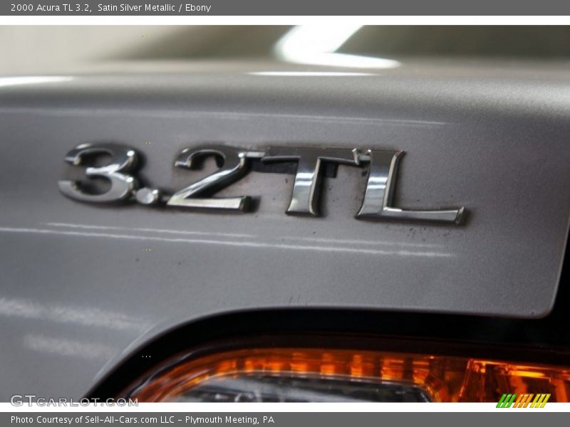 Satin Silver Metallic / Ebony 2000 Acura TL 3.2