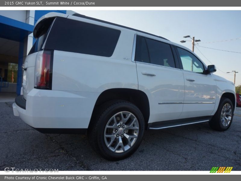 Summit White / Cocoa/Dune 2015 GMC Yukon SLT