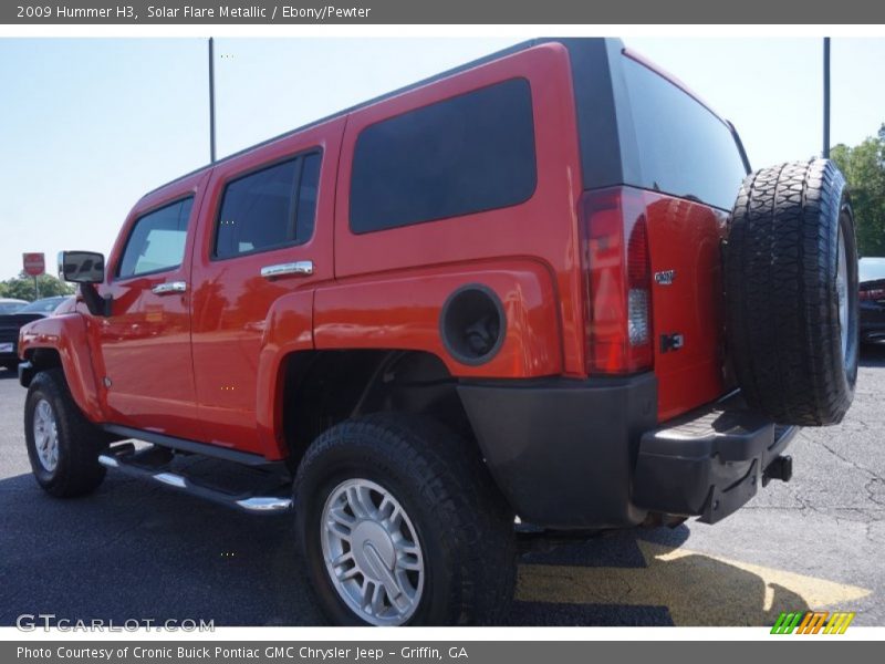 Solar Flare Metallic / Ebony/Pewter 2009 Hummer H3