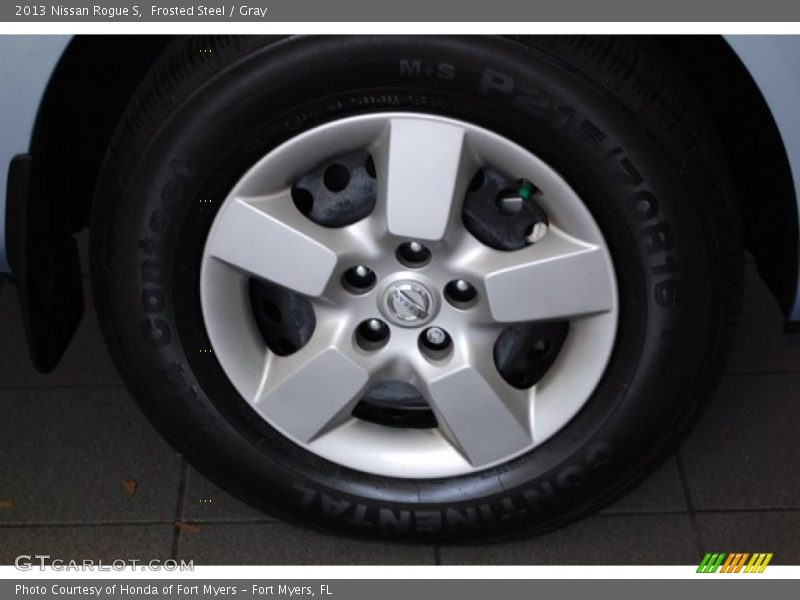 Frosted Steel / Gray 2013 Nissan Rogue S