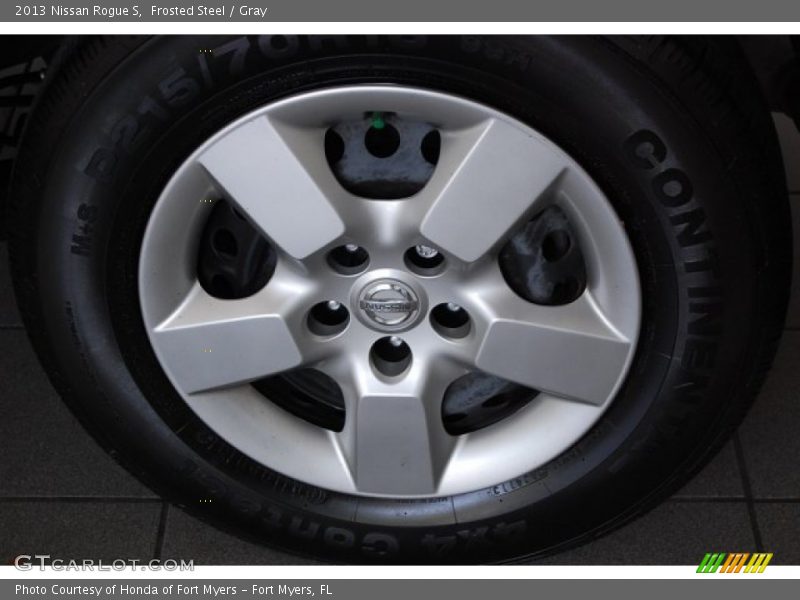 Frosted Steel / Gray 2013 Nissan Rogue S