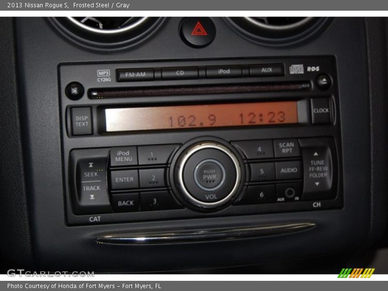 Frosted Steel / Gray 2013 Nissan Rogue S