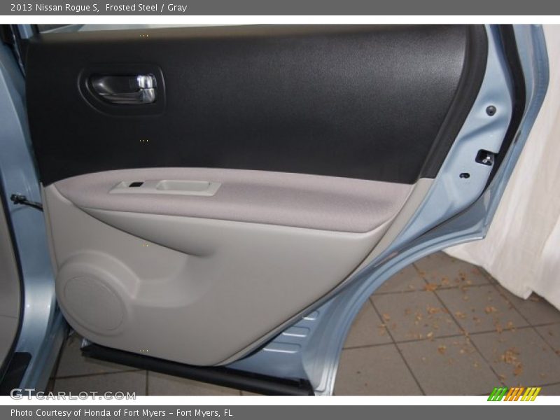Frosted Steel / Gray 2013 Nissan Rogue S