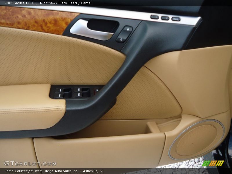 Nighthawk Black Pearl / Camel 2005 Acura TL 3.2