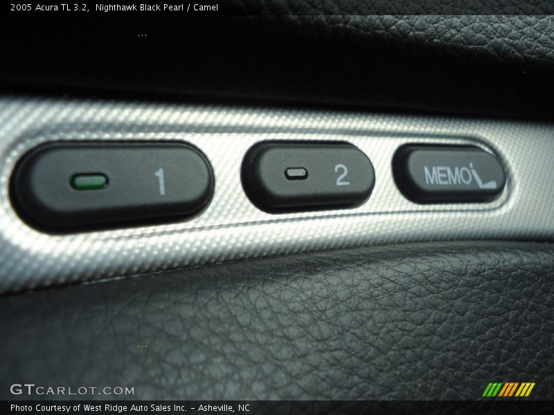 Nighthawk Black Pearl / Camel 2005 Acura TL 3.2