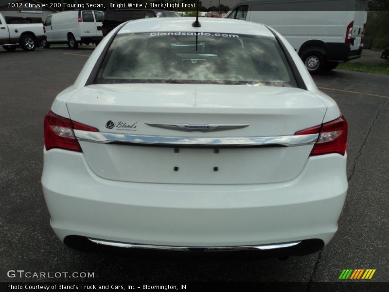 Bright White / Black/Light Frost 2012 Chrysler 200 Touring Sedan