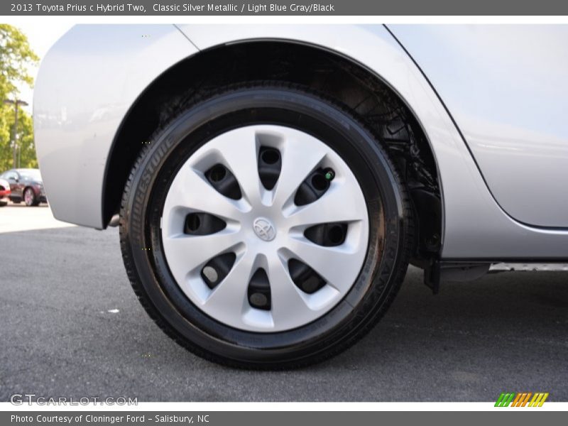 Classic Silver Metallic / Light Blue Gray/Black 2013 Toyota Prius c Hybrid Two