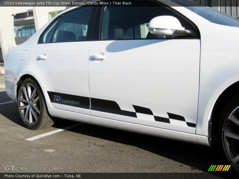 Candy White / Titan Black 2010 Volkswagen Jetta TDI Cup Street Edition