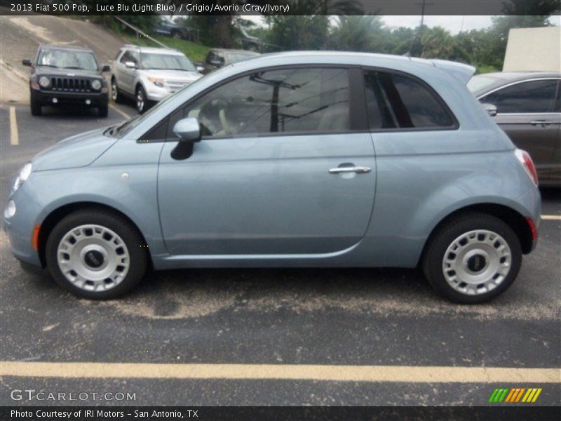 Luce Blu (Light Blue) / Grigio/Avorio (Gray/Ivory) 2013 Fiat 500 Pop