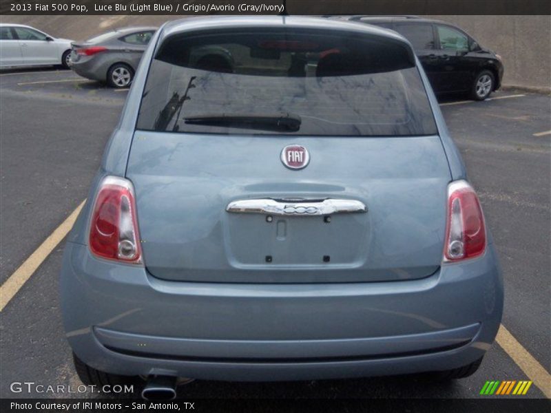 Luce Blu (Light Blue) / Grigio/Avorio (Gray/Ivory) 2013 Fiat 500 Pop