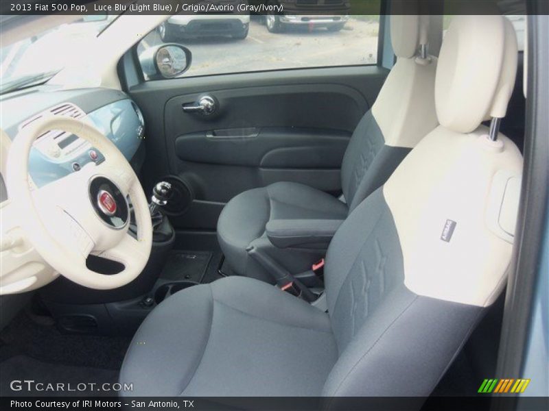 Luce Blu (Light Blue) / Grigio/Avorio (Gray/Ivory) 2013 Fiat 500 Pop