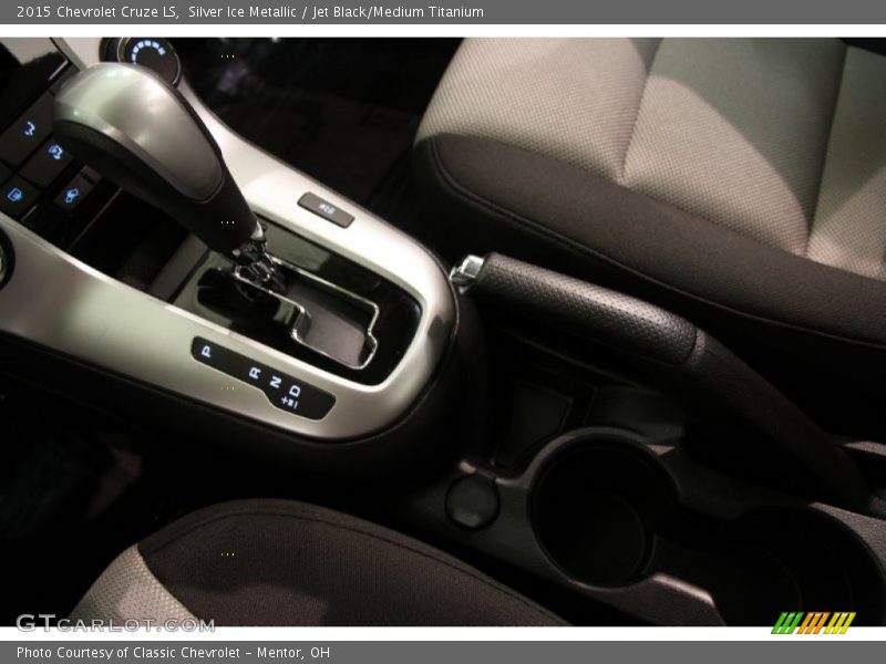 Silver Ice Metallic / Jet Black/Medium Titanium 2015 Chevrolet Cruze LS