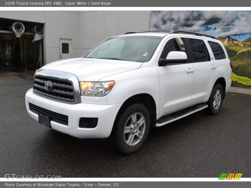 Front 3/4 View of 2008 Sequoia SR5 4WD