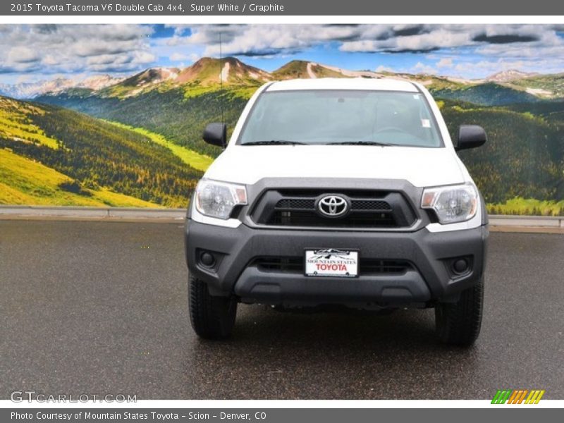 Super White / Graphite 2015 Toyota Tacoma V6 Double Cab 4x4