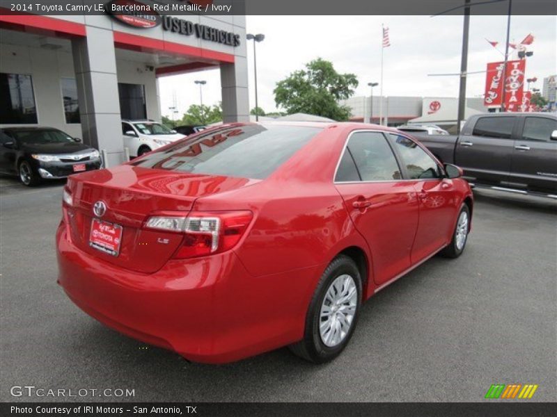 Barcelona Red Metallic / Ivory 2014 Toyota Camry LE