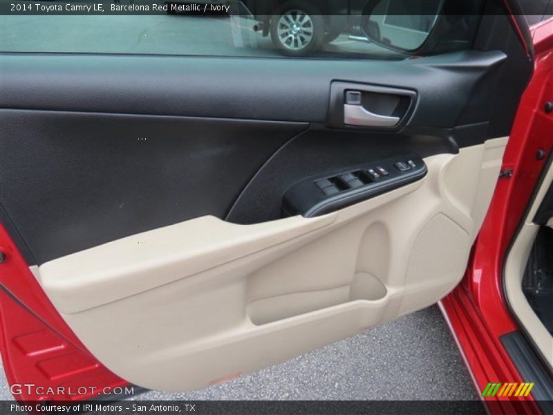 Barcelona Red Metallic / Ivory 2014 Toyota Camry LE