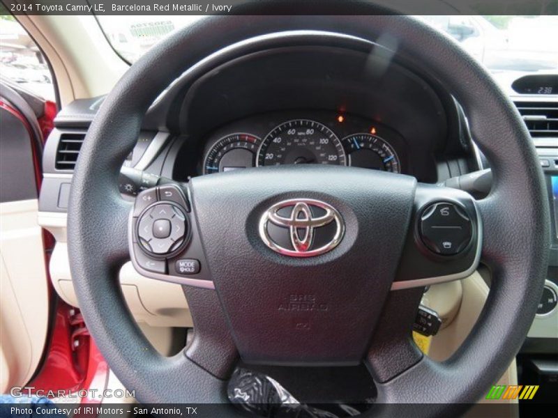 Barcelona Red Metallic / Ivory 2014 Toyota Camry LE