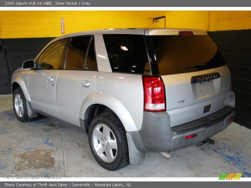 Silver Nickel / Gray 2005 Saturn VUE V6 AWD